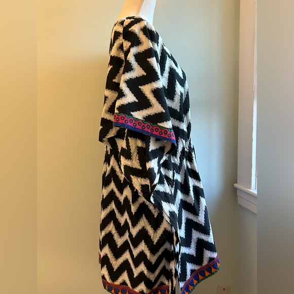 La Leela Cotton Chevron Print  Swimsuit Coverup - Picture 6 of 10